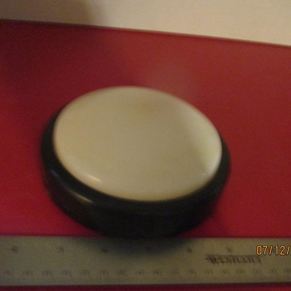 Touch Light Works Great As Seen In My Photos - Picture 5 of 8